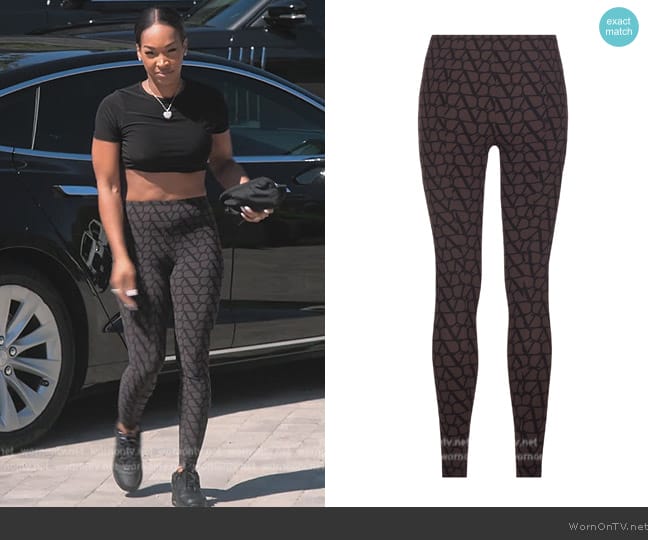 Valentino V Logo Leggings worn by (Malika) on The Kardashians
