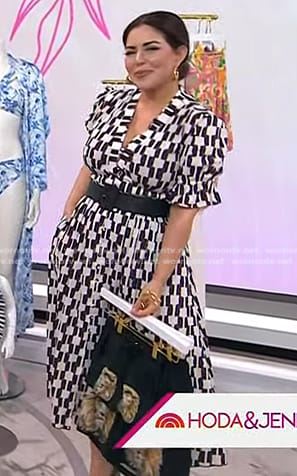 Bobbie’s geometric print puff sleeve dress on Today