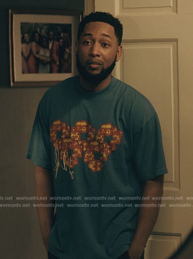 Emmett’s teal printed shirt on The Chi