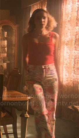 Imogen’s floral jeans on Pretty Little Liars Original Sin