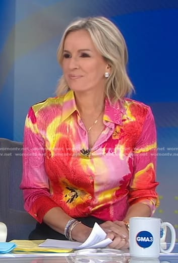 Jennifer’s pink tie dye button down shirt on Good Morning America