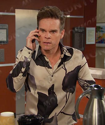 Leo’s watercolor leaf print shirt on Days of our Lives