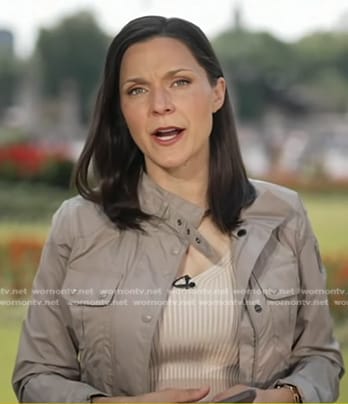 Maggie Rulli’s grey  jacket on Good Morning America