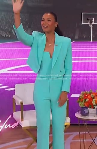 Malika Andrews’ mint green cropped blazer and pants on The Jennifer Hudson Show