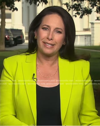Nancy Cordes’ yellow blazer on CBS Evening News