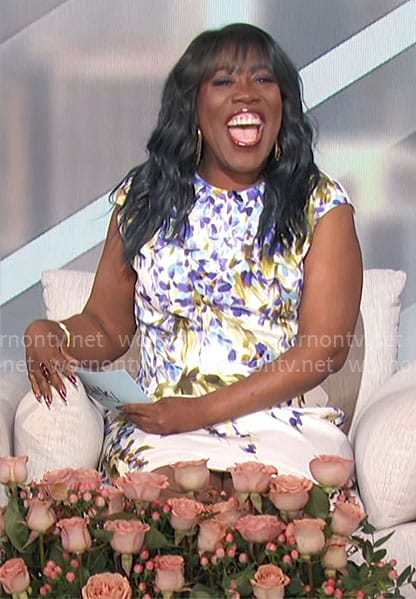 Sheryl’s floral sleeveless dress on The Talk