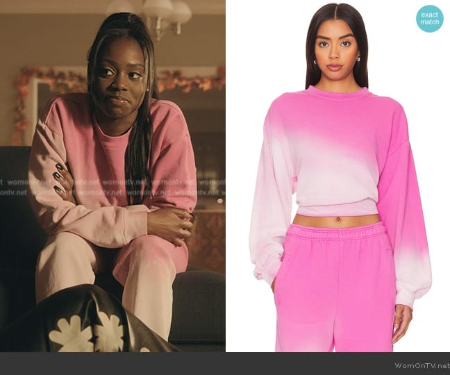 Sundry Cropped Sweatshirt worn by Kiesha Williams (Birgundi Baker) on The Chi