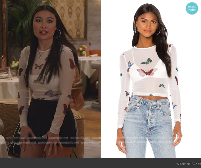 Superdown Ari Butterfly Mesh Top worn by Jamie (Miya Horcher) on All American
