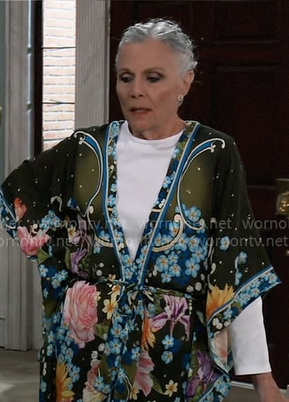 Tracy’s floral kimono jacket on General Hospital