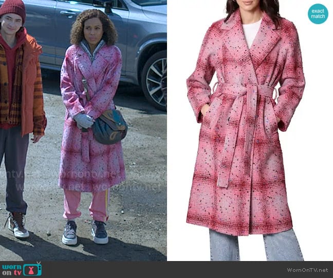 Avec Les Filles Donegal Tweed Wrap Coat in Pink worn by Paige Alexander (Kerry Washington) on UnPrisoned