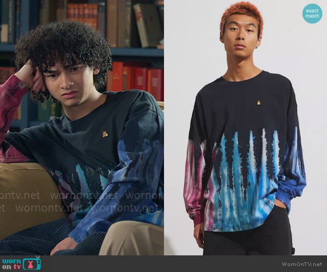 Teddy Fresh Dyed Flames Long Sleeve Tee worn by Finn Alexander (Faly Rakotohavana) on UnPrisoned