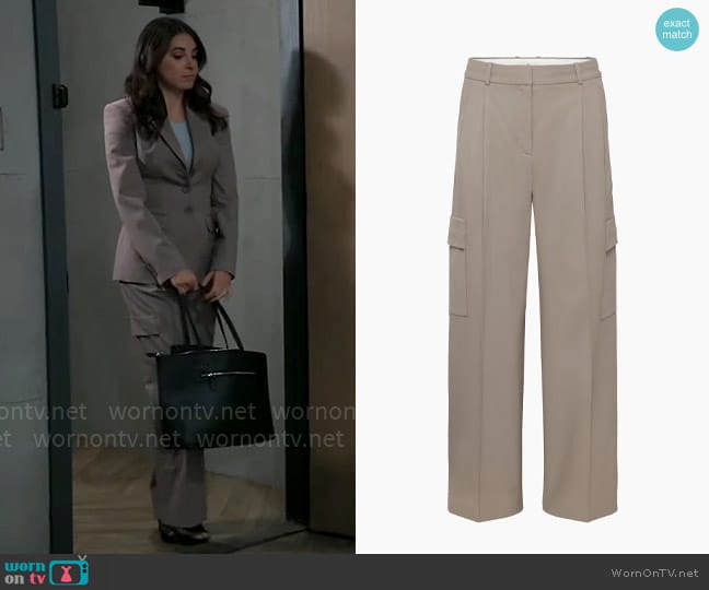 Babaton Spotlight Cargo Pant in Felted Taupe worn by Molly Lansing-Davis (Kristen Vaganos) on General Hospital