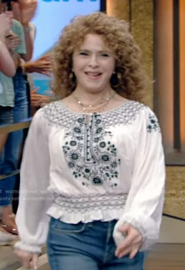 Bernadette Peters’ white embroidered top on Live with Kelly and Mark