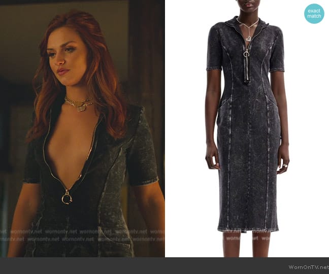 Desigual Gradient Denim Midi Dress worn by Chloe (Mirela Balic) on Elite