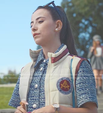 Emilia’s blue short sleeve tweed jacket on Elite