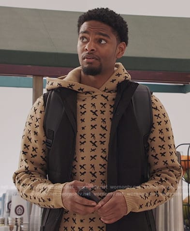 JR’s beige bird print hoodie on All American Homecoming