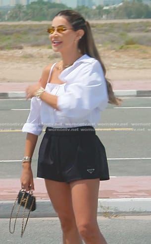 Juliana’s white poplin layered shirt and black shorts on The Real Housewives of Dubai