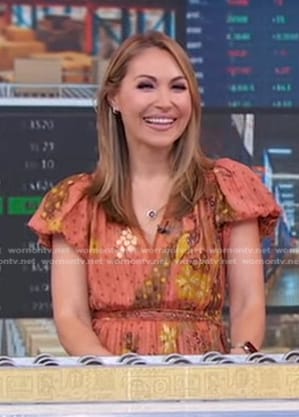 Lori’s orange floral puff sleeve dress on Good Morning America