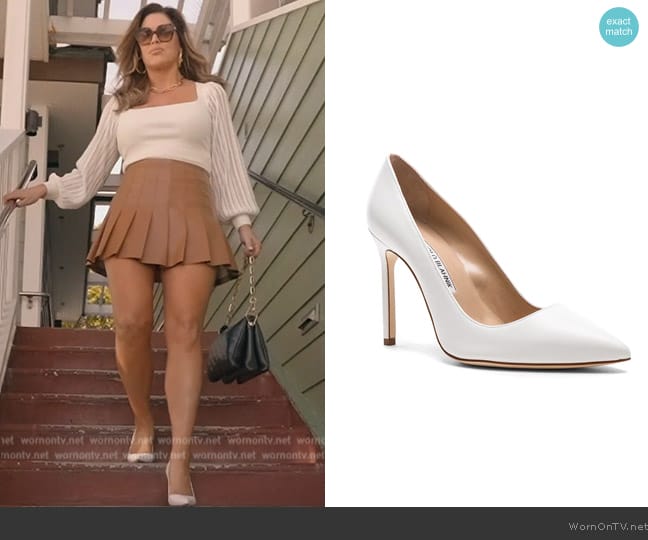 Leather BB 105 Heels Manolo Blahnik worn by Emily Simpson on The Real Housewives of Orange County