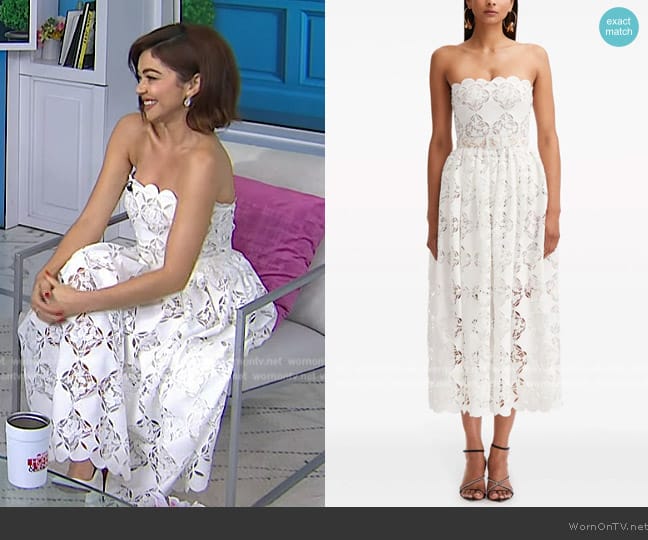 Gardenia guipure midi dress Oscar de la Renta worn by Sarah Hyland on Today