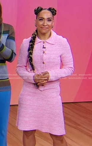 Robin Arzón’s pink knit jacket and skirt on Good Morning America