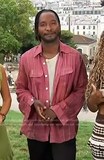 Scott’s red plaid shirt on Access Hollywood
