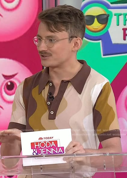 Sean Hickey’s swirl print polo on Today