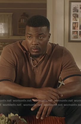 Spencer’s brown contrast trim polo on All American