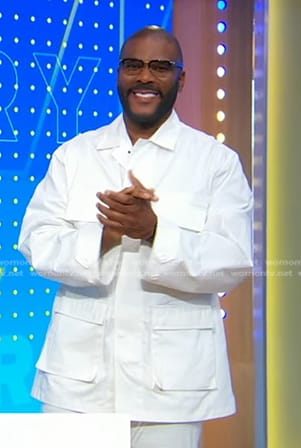 Tyler Perry’s white patch pocket shirt jacket on Good Morning America
