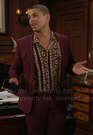 Zende’s printed button down shirt on The Bold and the Beautiful