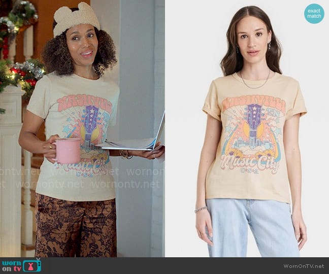 Zoe + Liv Music City Short Sleeve Graphic T-Shirt worn by Paige Alexander (Kerry Washington) on UnPrisoned