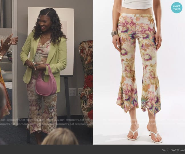 Silence + Noise Tina Flare Pant worn by (Destiny Evans) on Bel-Air