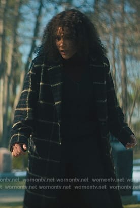 Allison’s black check coat on The Umbrella Academy
