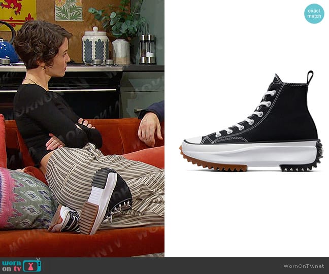 Converse Unisex Run Star Hike Canvas Platform in Black/White/Gum worn by Sarah Horton (Linsey Godfrey) on Days of our Lives