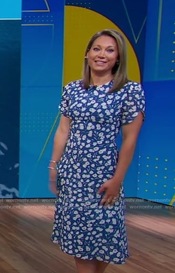 Ginger’s blue floral dress on Good Morning America