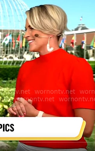 Jamie Yuccas’ red short sleeve top on CBS Mornings