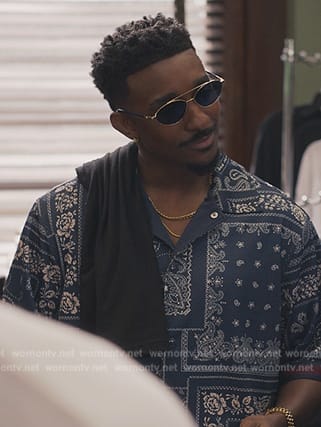 Jazz’s navy bandana print shirt on Bel-Air