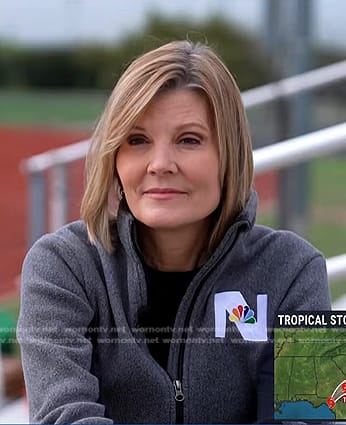Kate’s grey colorblock fleece jacket on NBC News Daily