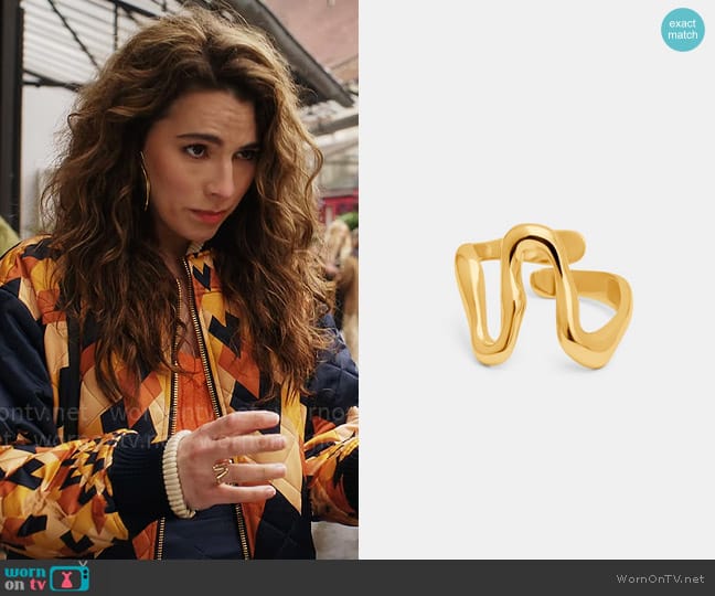 Mara Paris New Wave Ring in Gold Vermeil worn by Sofia (Melia Kreiling) on Emily in Paris