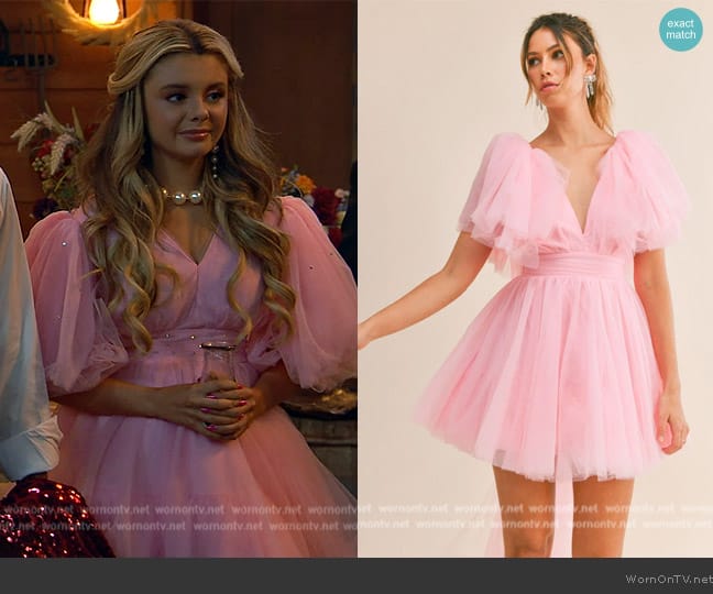 Nostalchicks Pretty Princess Dress worn by Destiny Baker (Mallory James Mahoney) on Bunkd