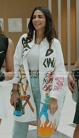 Sara’s white graphic print jacket and sneakers on The Real Housewives of Dubai
