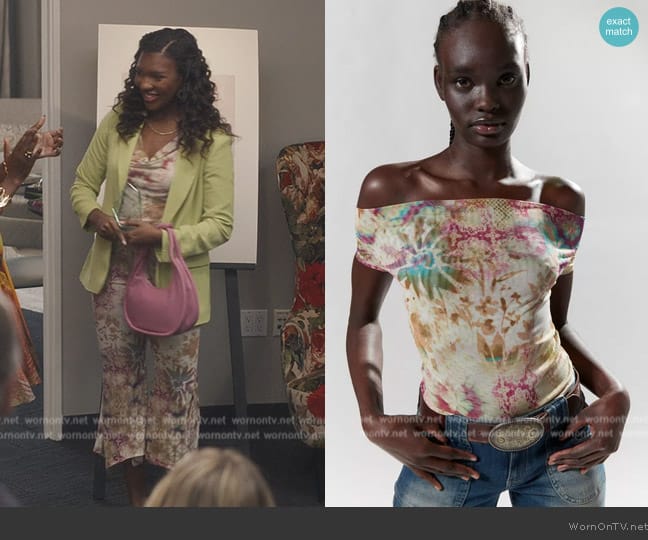 Silence + Noise Lara Off-The-Shoulder Top worn by (Destiny Evans) on Bel-Air