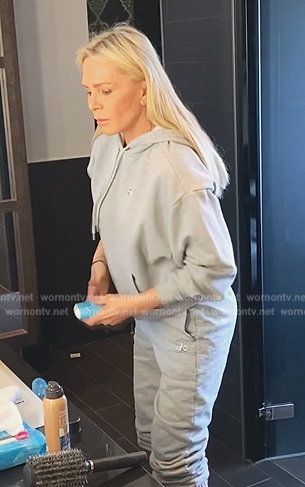 Tamra’s gray hoodie and sweatpants on The Real Housewives of Orange County