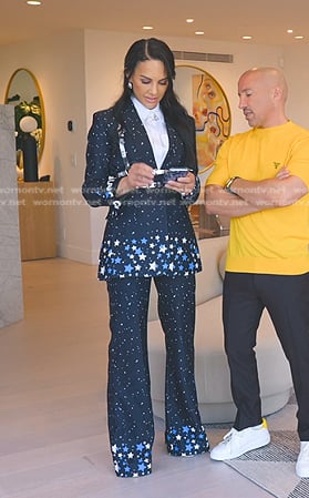 Amanza’s star print blazer and pants on Selling Sunset