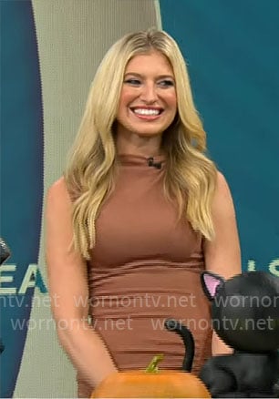 Ashley Bellman’s brown ruched midi dress on CBS Mornings