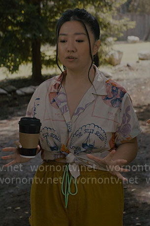 Ashley’s printed short sleeve button down shirt on Nobody Wants This