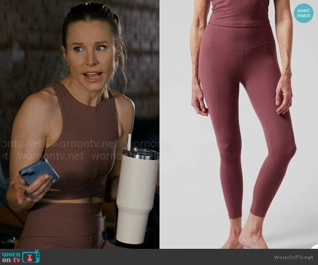 Athleta Transcend Tights worn by Joanne (Kristen Bell) on Nobody Wants This