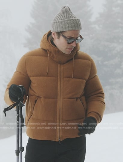 Gabriel’s brown padded ski jacket on Emily in Paris