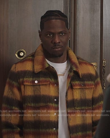 Cam’s yellow plaid jacket on All American Homecoming