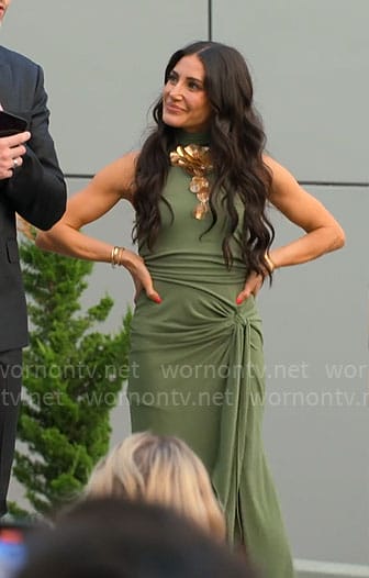 Chloe’s green knotted dress on Owning Manhattan